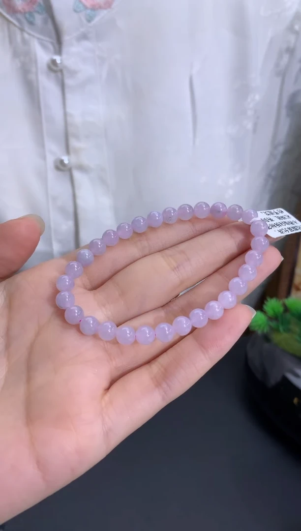 未镶嵌手串翡翠糯冰 超级淡淡淡淡淡粉 卡5.8mm