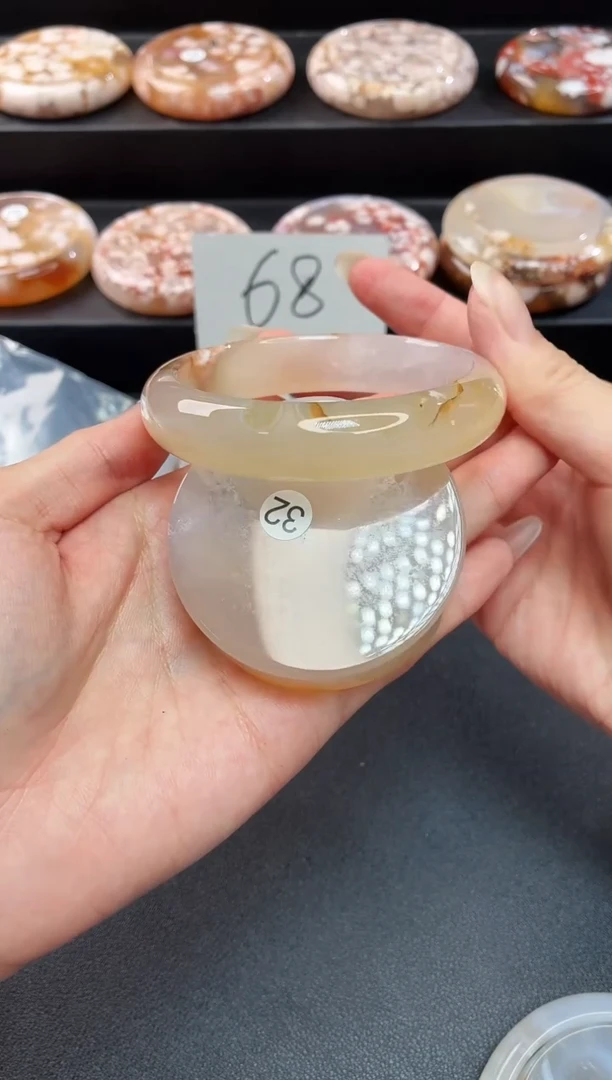 手镯玛瑙/玉髓未镶嵌石英质玉手镯