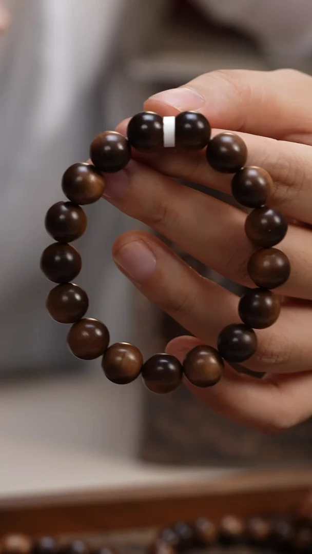 檀香木手串/手链冷**声（沉水级供奉王）1.2横纹虎皮黑肉