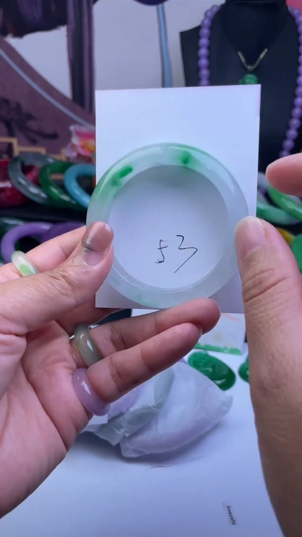 非金属仿水晶手镯