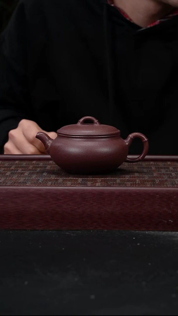 茶壶紫砂底槽青 竹节扁腹