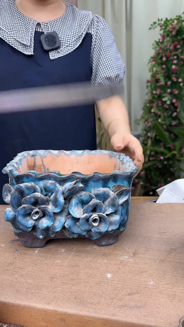 1个手工捏花青铜/////