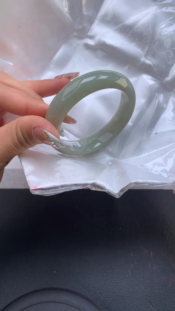 【闪购商品】翡翠手镯未镶嵌天然缅甸A货翡翠手镯