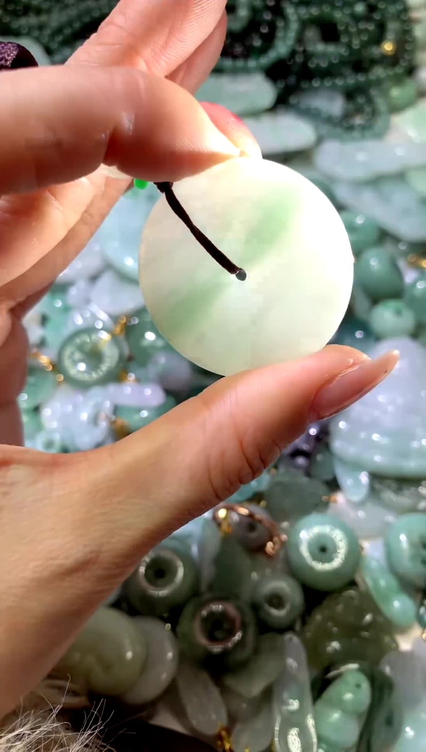 吊坠(不含链)未镶嵌翡翠1