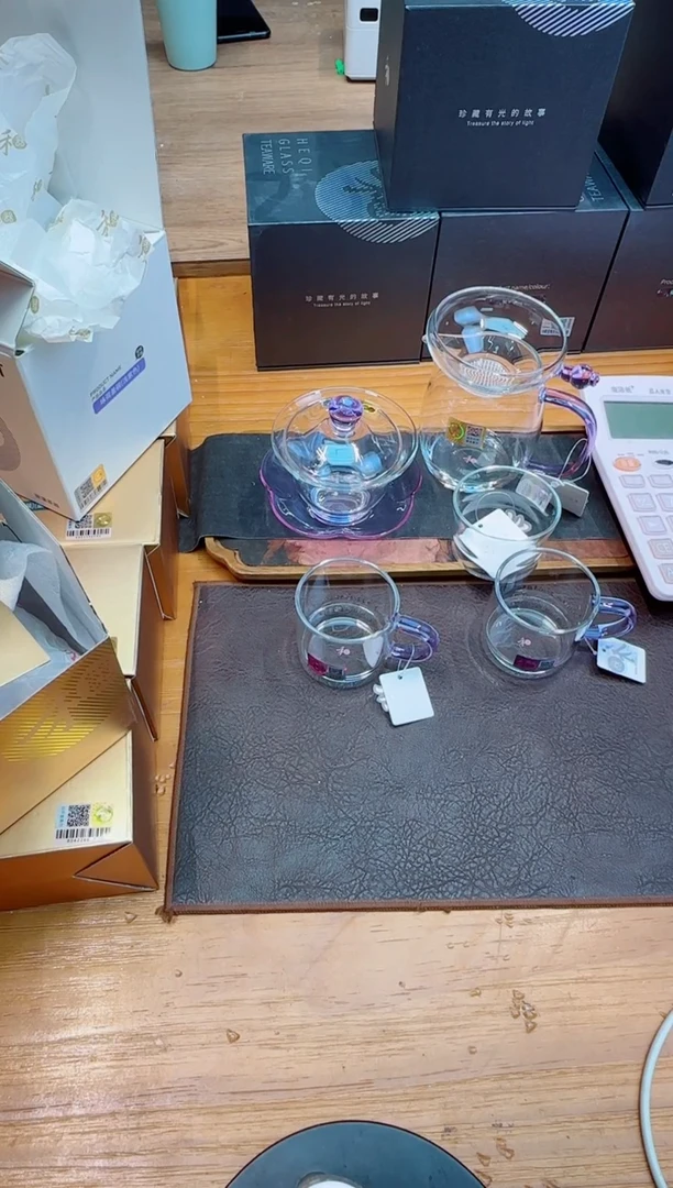 禾器咏荷盖碗紫+禾器澄然紫+禾器茶漏紫+逸杯紫+茶杯垫