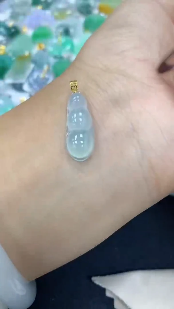 颈饰18K金镶嵌翡翠a货假一赔三支持复检百元上9元证书费自理