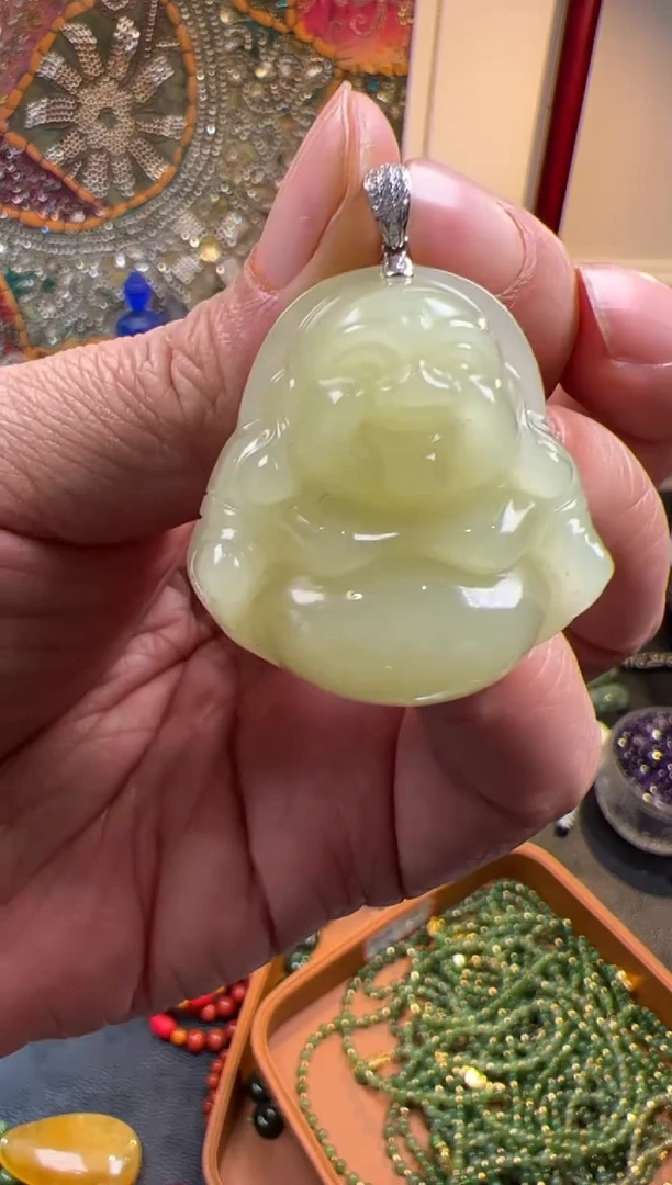 【闪购商品】和田玉吊坠(不含链)未镶嵌黄口佛公吊坠