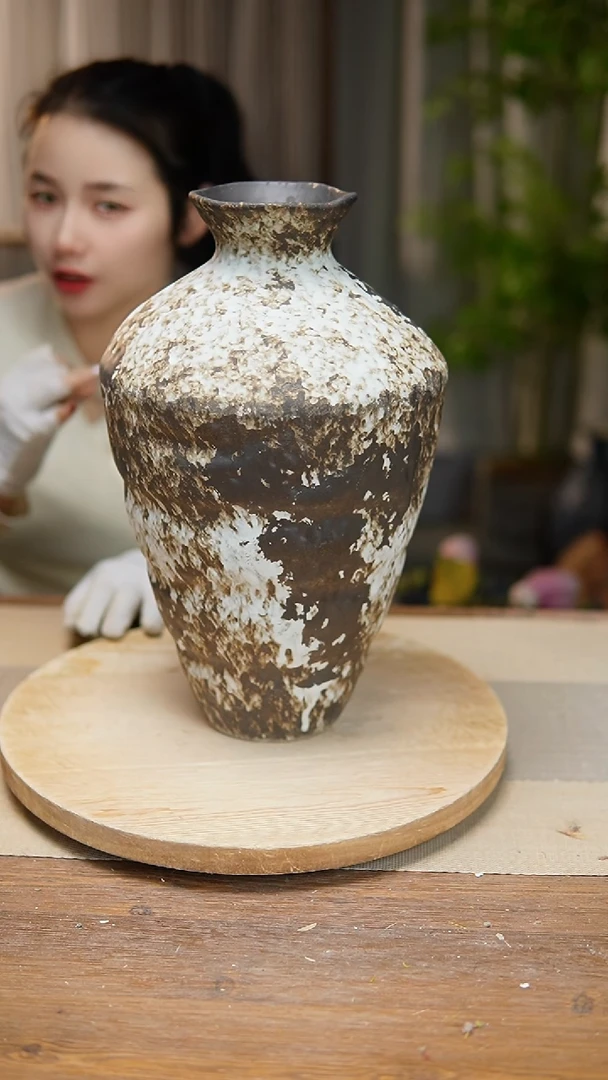 【闪购商品】陶瓷花器诧寂黑高脚