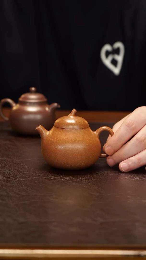 茶壶紫砂【润石堂】全手工 老料黄降坡160cc