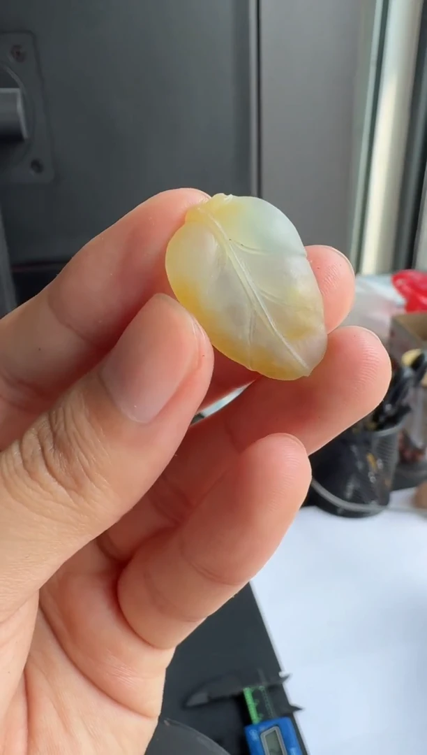 【闪购商品】定制翡翠未镶嵌........