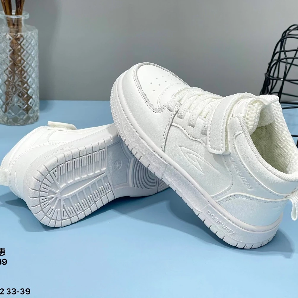 德尔惠38509新款高帮真皮小白鞋