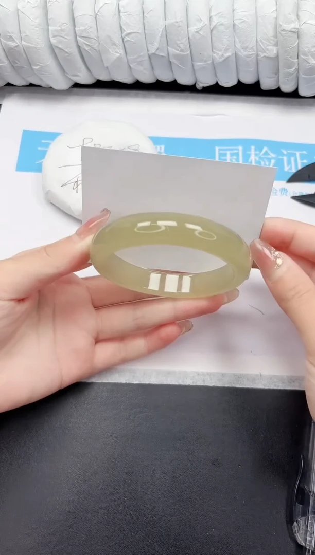 未镶嵌手镯石英质玉12-58.6CQ