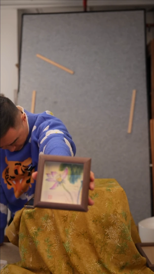 国画10*10不落名绘画带框 9054