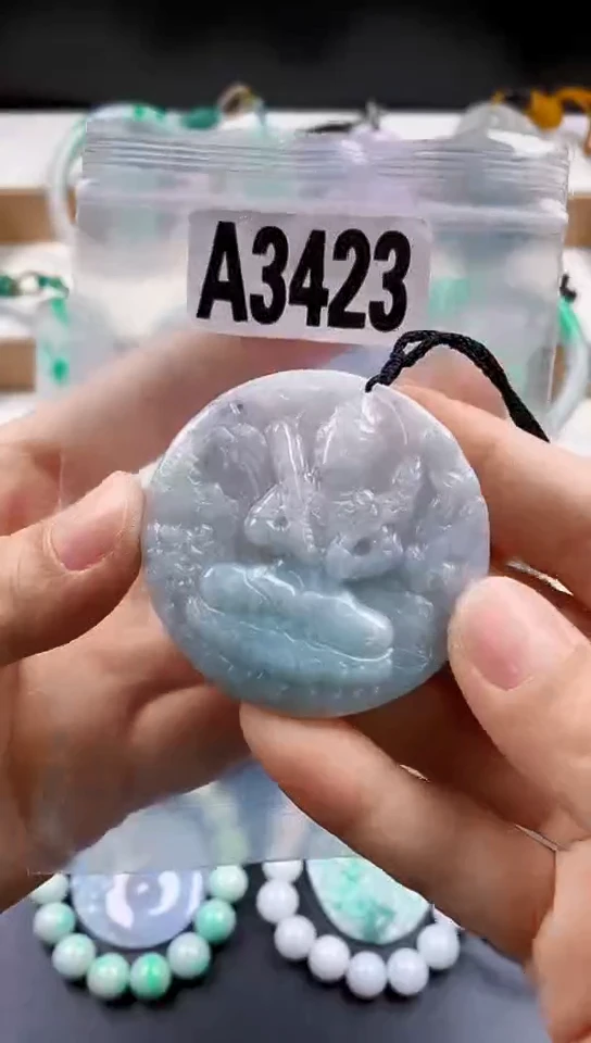 颈饰未镶嵌翡翠天然翡翠吊坠挂件