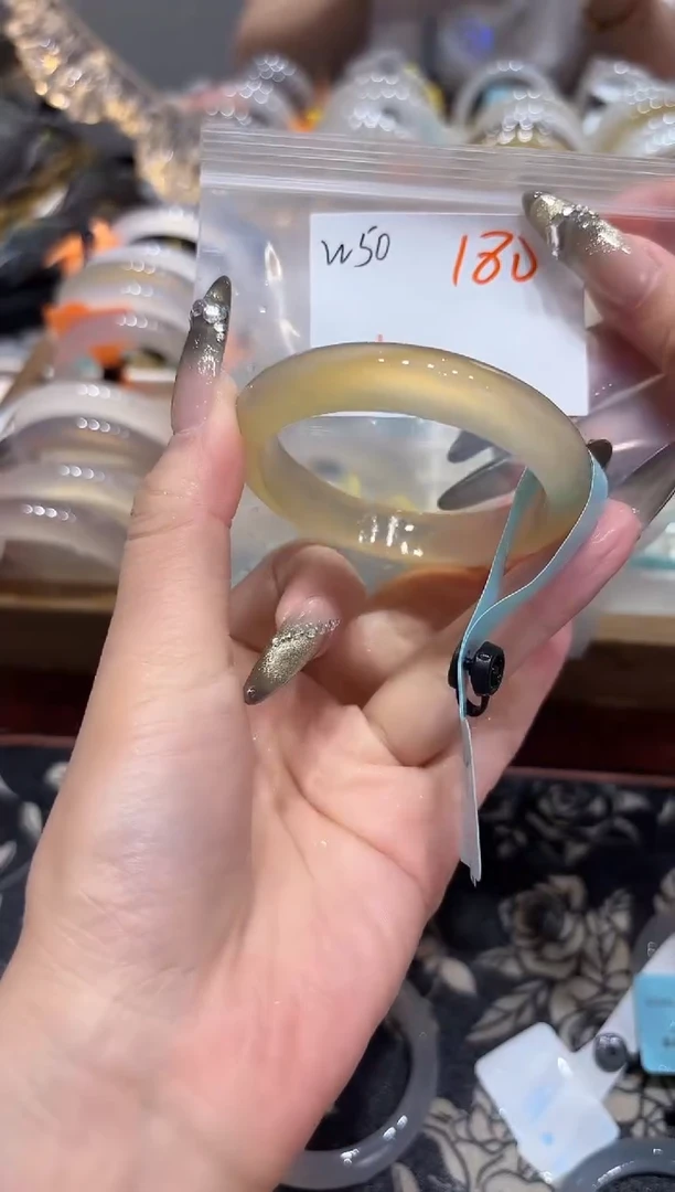 手镯玛瑙/玉髓未镶嵌乐*?W50