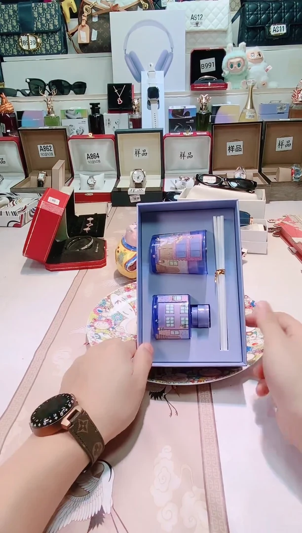 瓷片瓷器 库房到期 全部地板价@@1