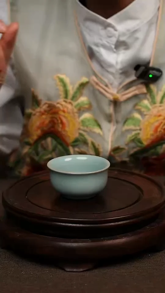 瓷片天青色天际杯60ml微瑕不带礼盒
