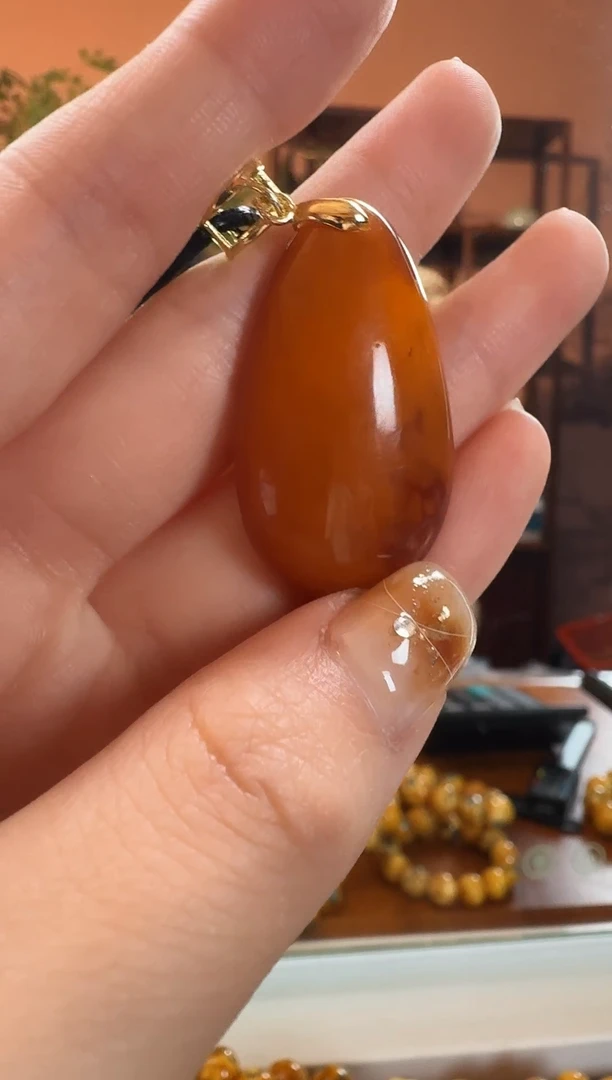 银S925镶嵌颈饰蜜蜡8364天然珠宝蜜蜡奇石假一罚十