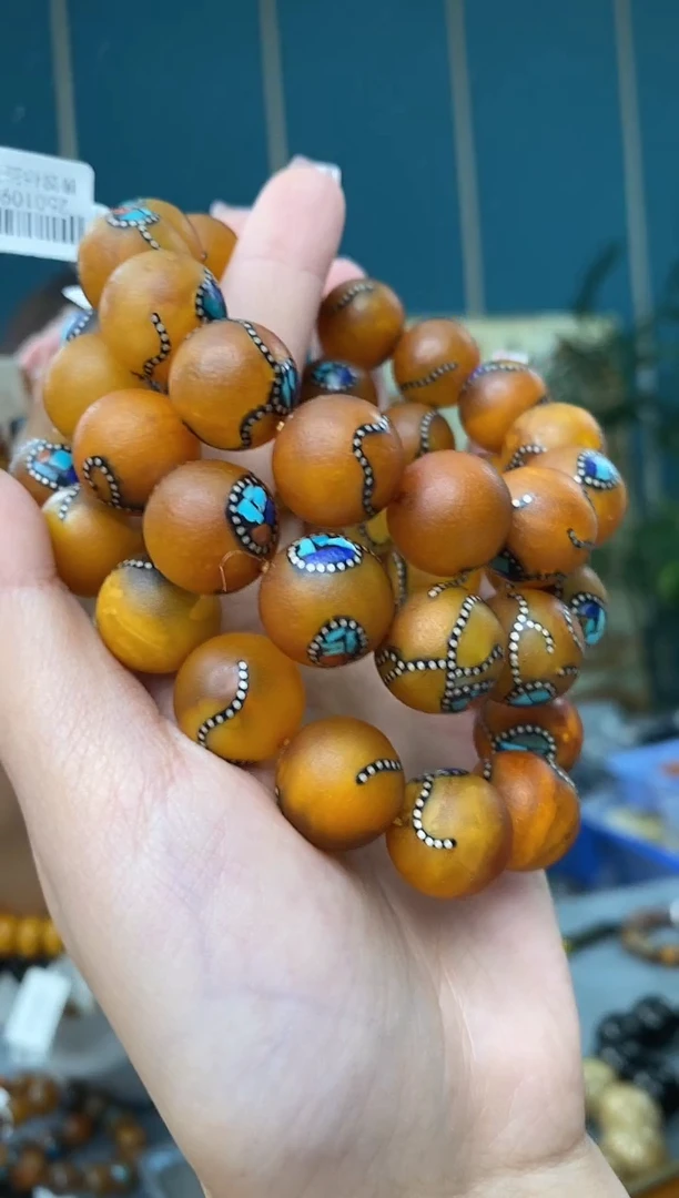 【闪购商品】琥珀裸石未镶嵌1/18多样性发其一86