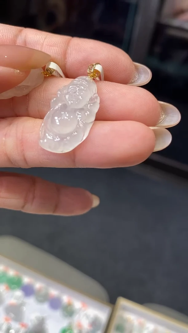 翡翠18K金镶嵌吊坠(不含链)财爷爷-多样性，发其一