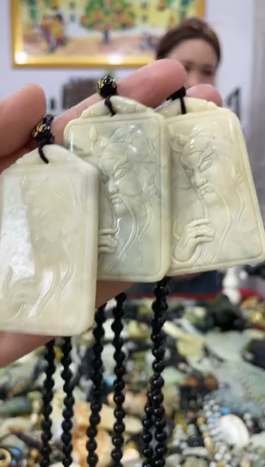 蛇纹石玉未镶嵌挂件多样性发货其中发一件