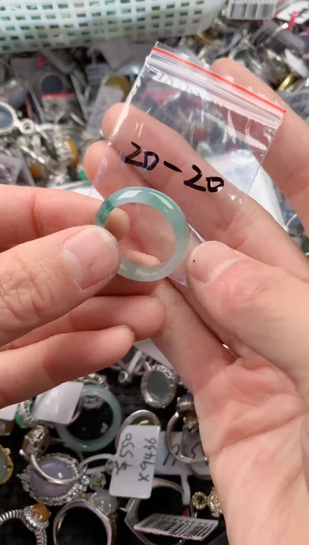 银S925镶嵌戒指翡翠如*666------2