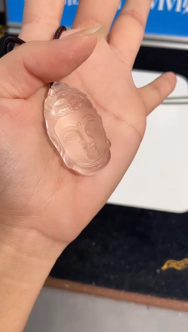 未镶嵌颈饰水晶白水晶观音吊坠