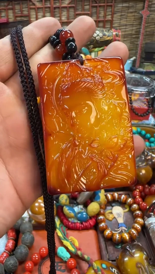 【闪购商品】蜜蜡裸石未镶嵌推荐好物如图所示