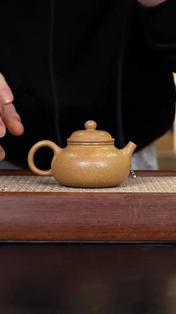 茶壶紫砂LZX黄金段 容天