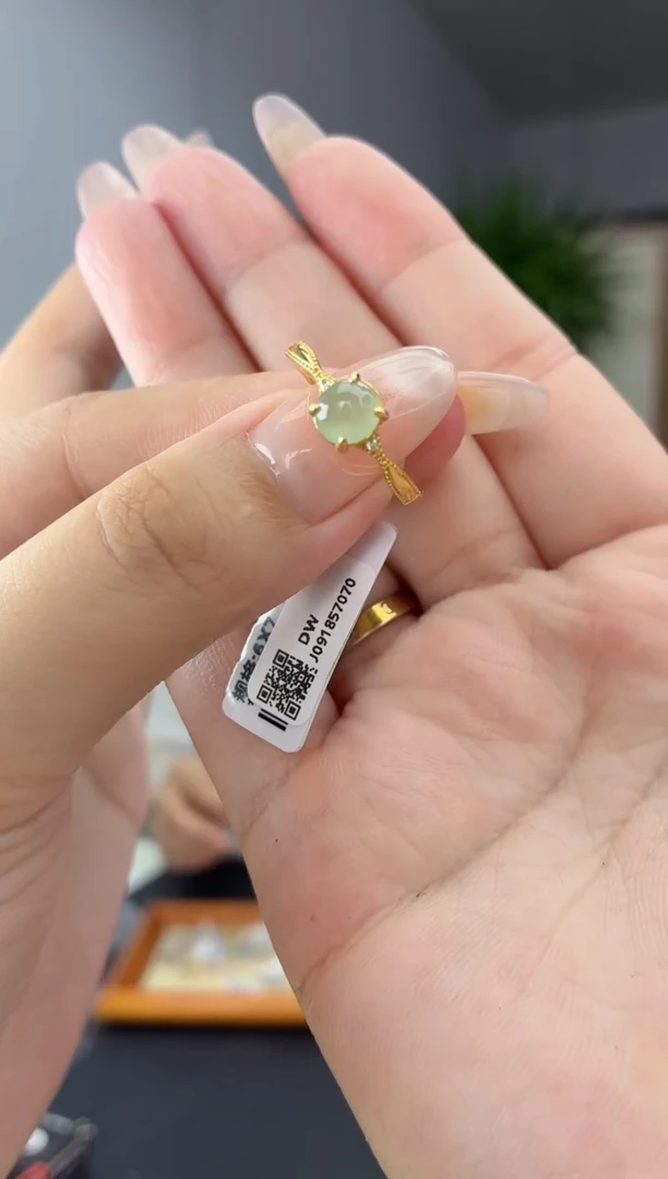 银S925镶嵌戒指翡翠1111