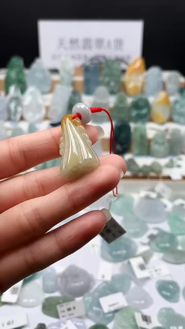吊坠(不含链)未镶嵌翡翠30莲蓬