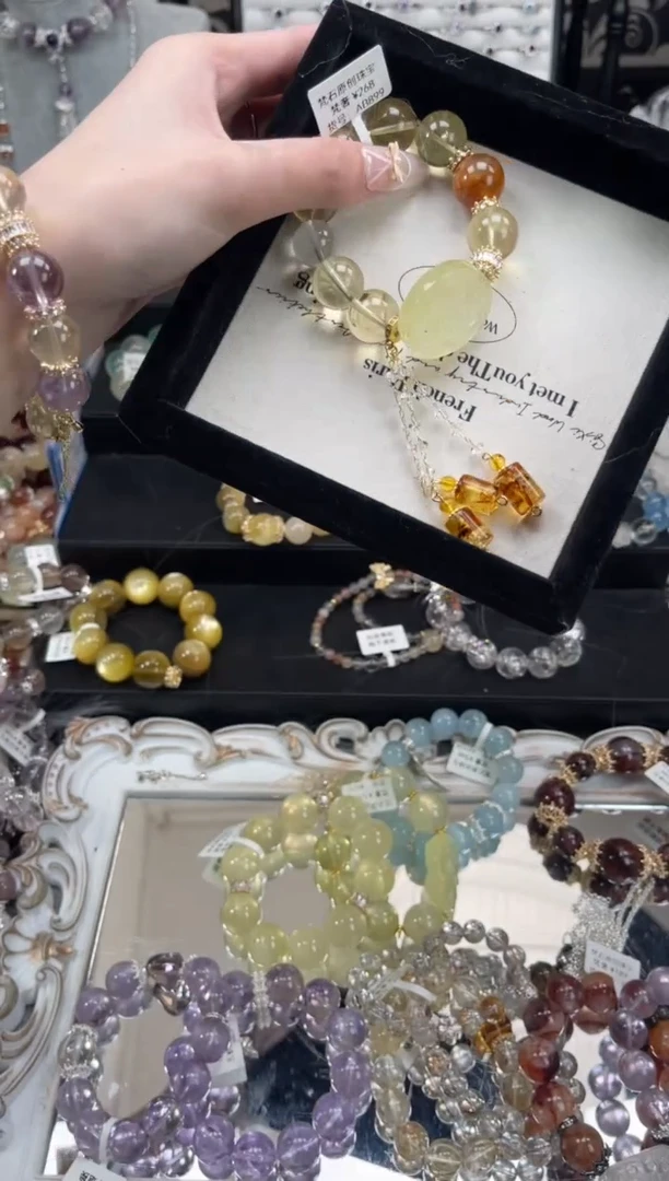 【闪购商品】水晶手链未镶嵌天然水晶 多样性发货