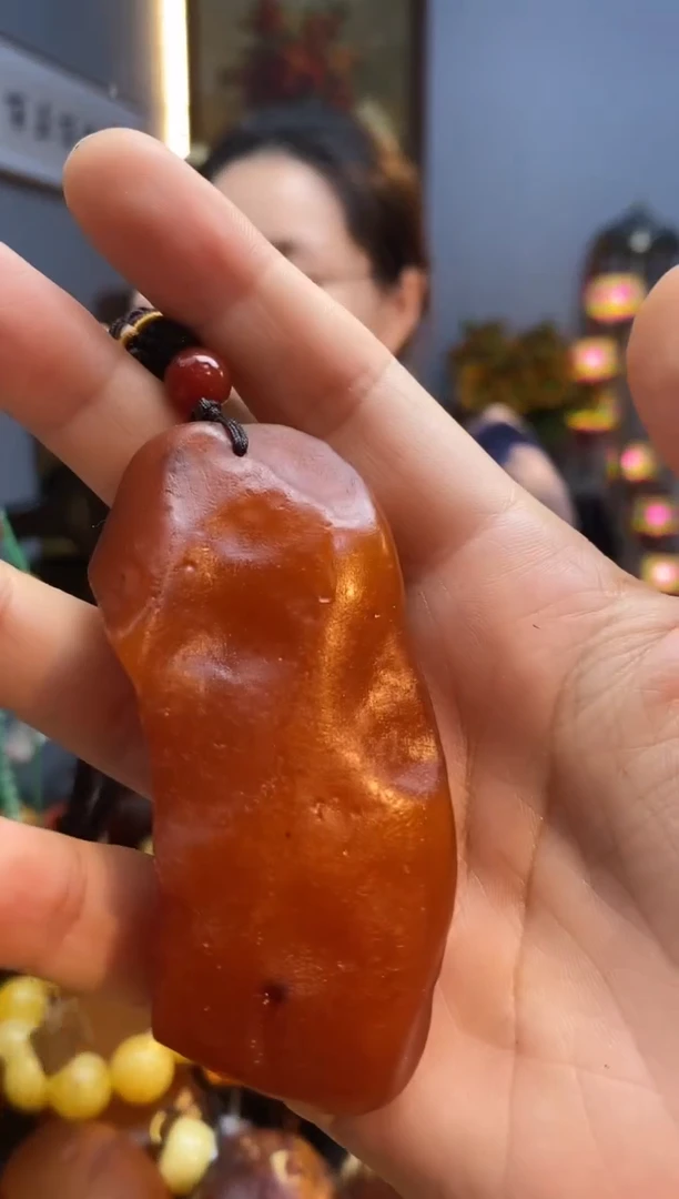 琥珀颈饰未镶嵌吊坠