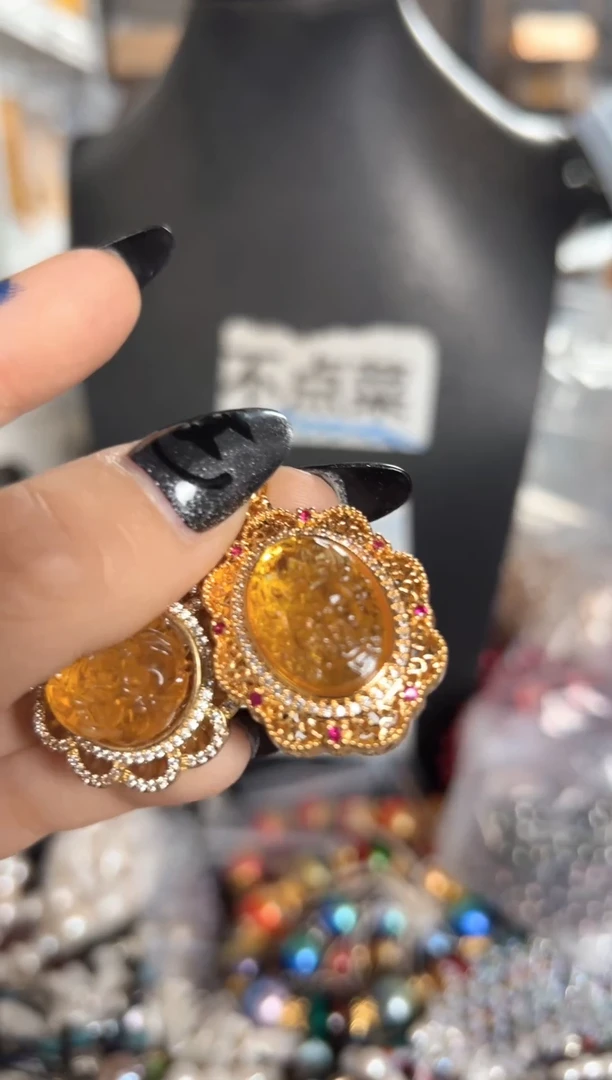 蜜蜡颈饰未镶嵌DH吊坠一个随机发