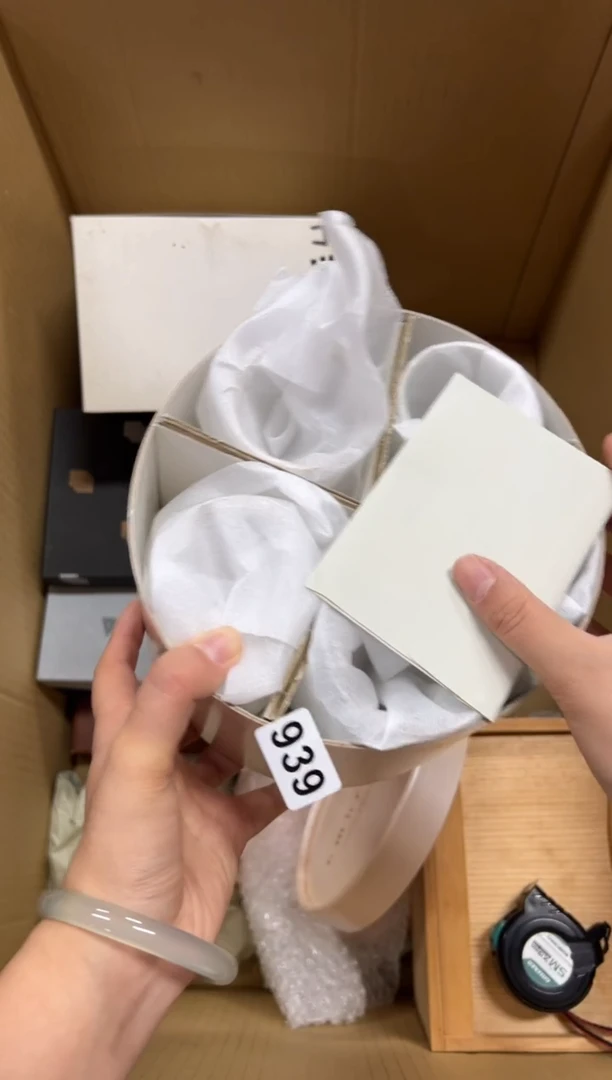 瓷片周*亿+939中古商品谨慎参拍