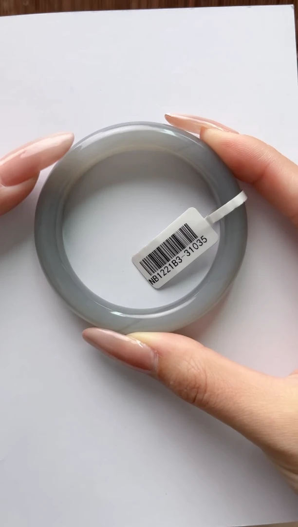 未镶嵌手镯和田玉55+ 烟紫