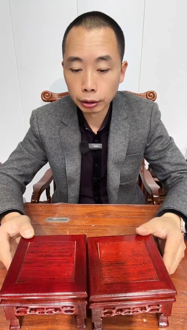 木小八仙桌两个13*13*8.5