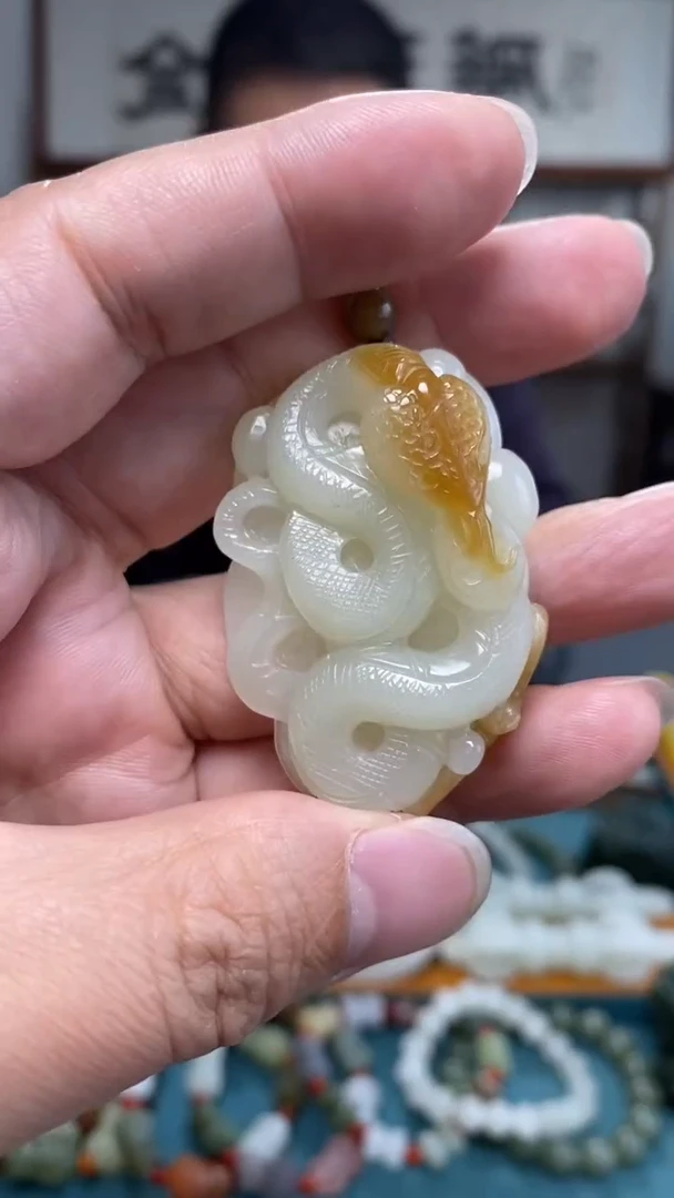 颈饰未镶嵌和田玉74