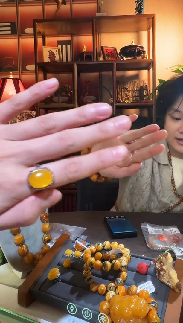 蜜蜡颈饰银S925镶嵌5476天然蜜蜡珠宝奇石