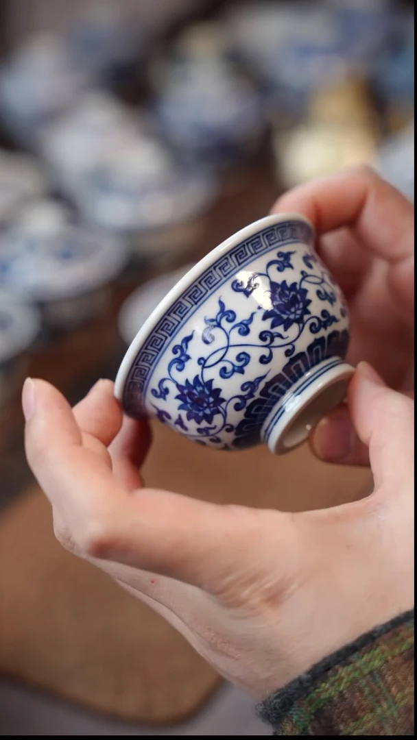 春风缠枝压手111111