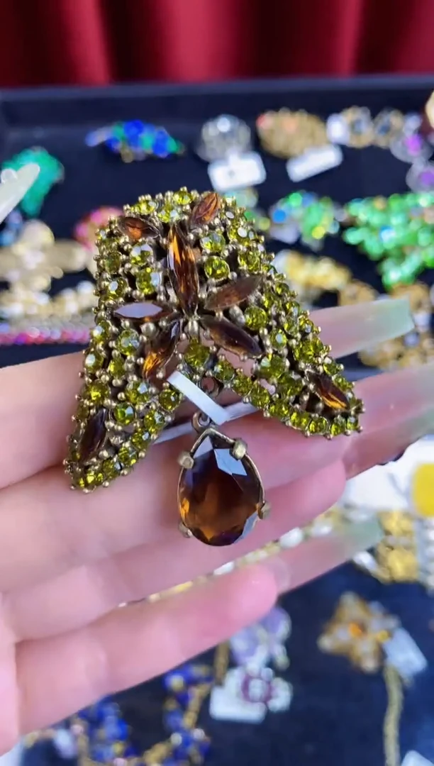 合金琉璃楚楚珠宝中古甄选不退换