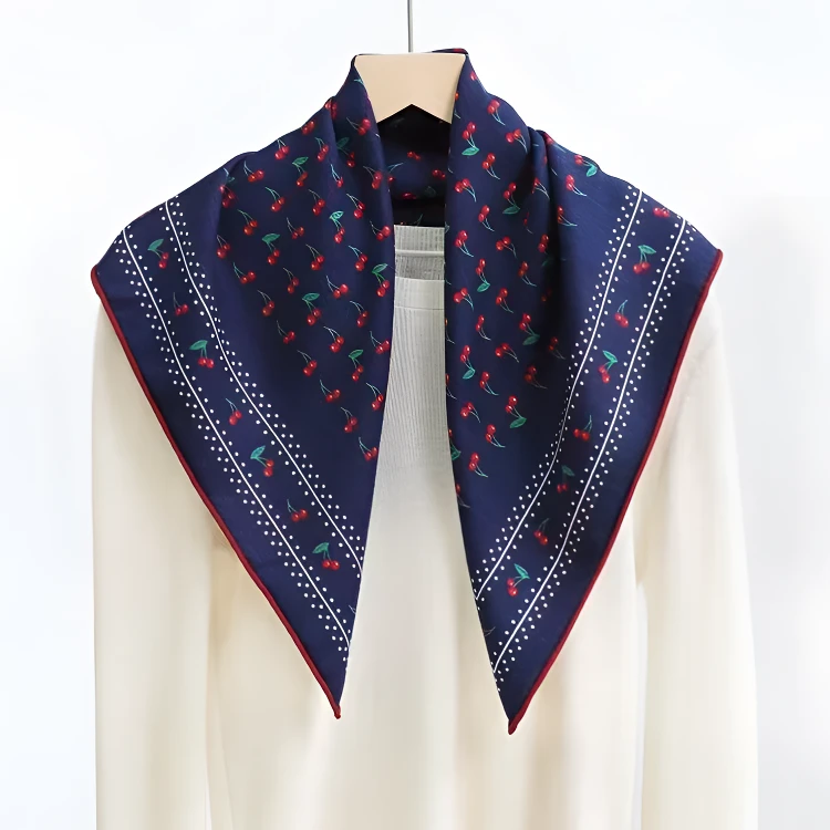 【蓝色小樱桃】62cm自留款气质女披肩冬桑蚕丝羊毛丝巾搭配围巾B552