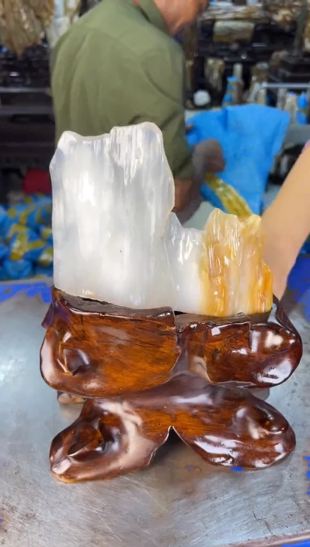 未镶嵌摆件硅化玉13