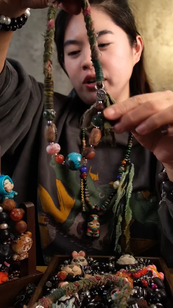 香榧木木雕款姑***王4787+87+87768798789