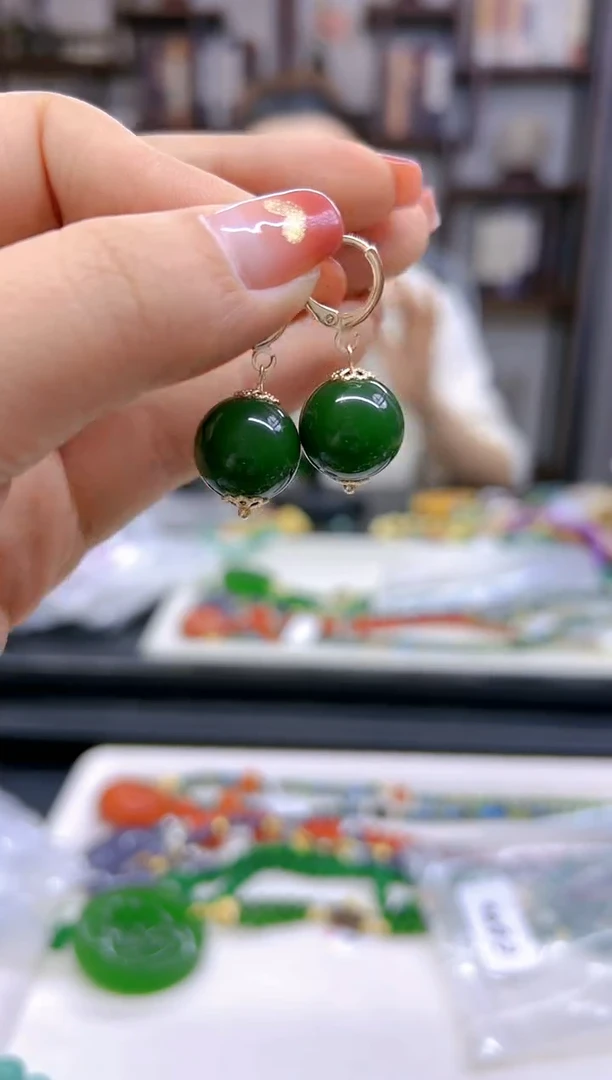 【闪购商品】和田玉（碧玉）耳饰14K金镶嵌E600