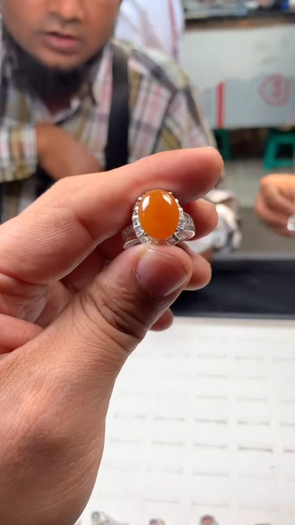 【闪购商品】定制翡翠未镶嵌天然缅甸非常a货芬达黄