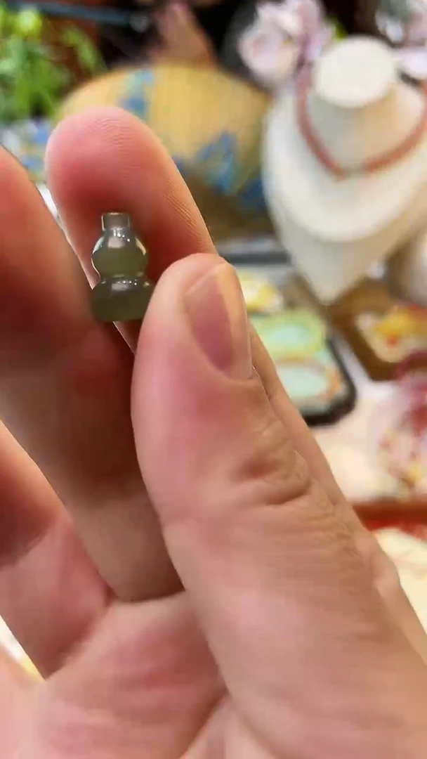 【闪购商品】和田玉吊坠(不含链)未镶嵌111111111111