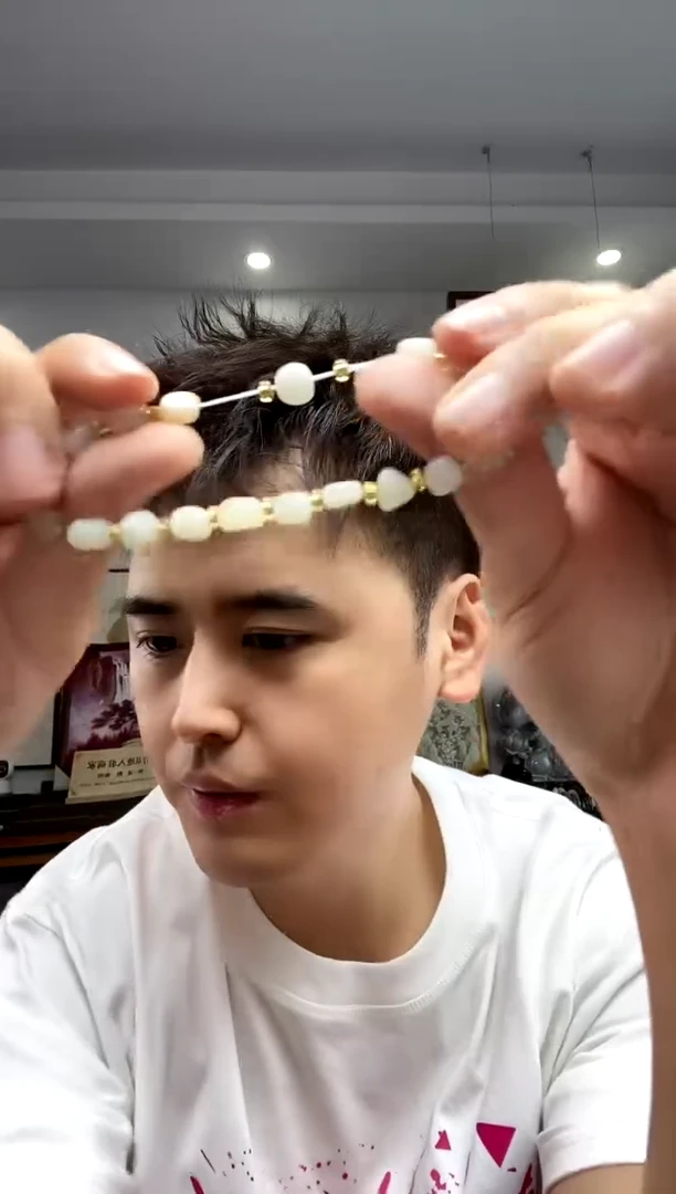 和田玉（糖玉）未镶嵌颈饰和田玉手串