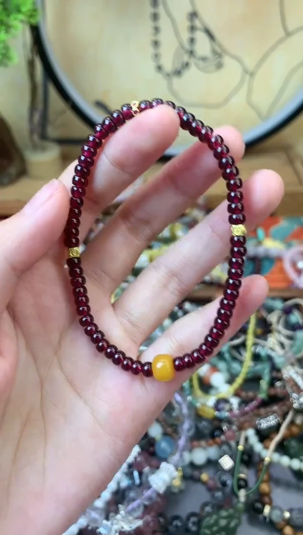 【闪购商品】石榴石手链未镶嵌185