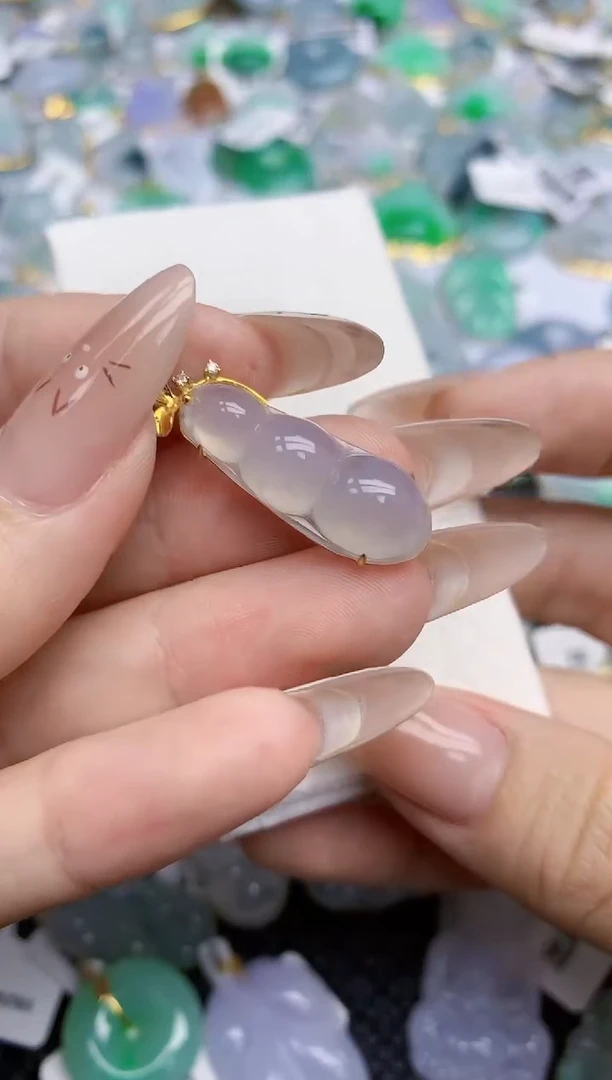 翡翠18K金镶嵌颈饰390   天然翡翠A货